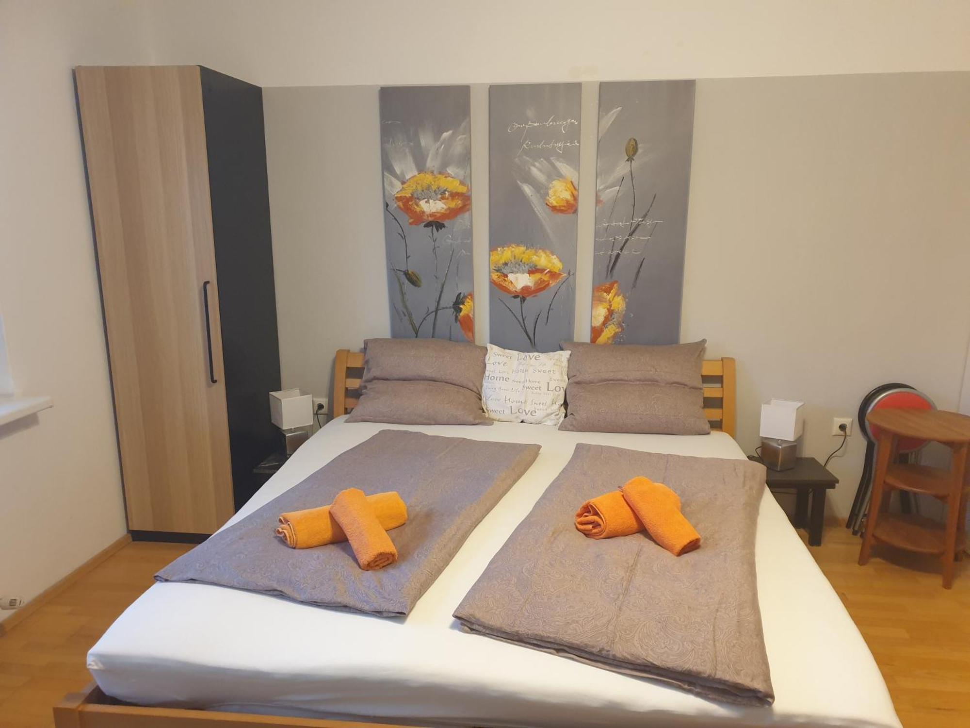 "Wohlfuehl-Oase Im Zentrum Von Villach-1 Zimmer, Apartment , Garconniere Villach City Buitenkant foto