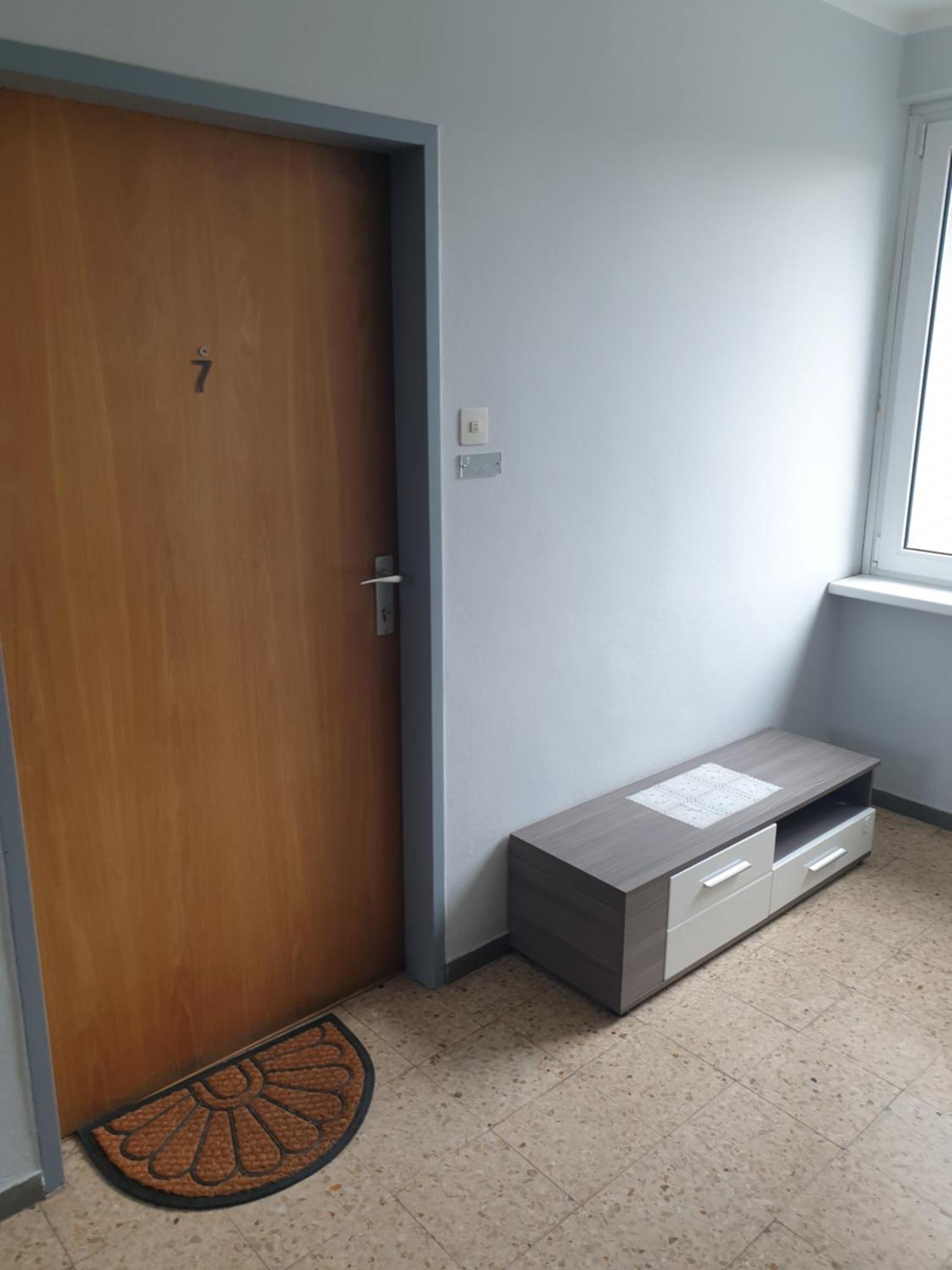 "Wohlfuehl-Oase Im Zentrum Von Villach-1 Zimmer, Apartment , Garconniere Villach City Buitenkant foto